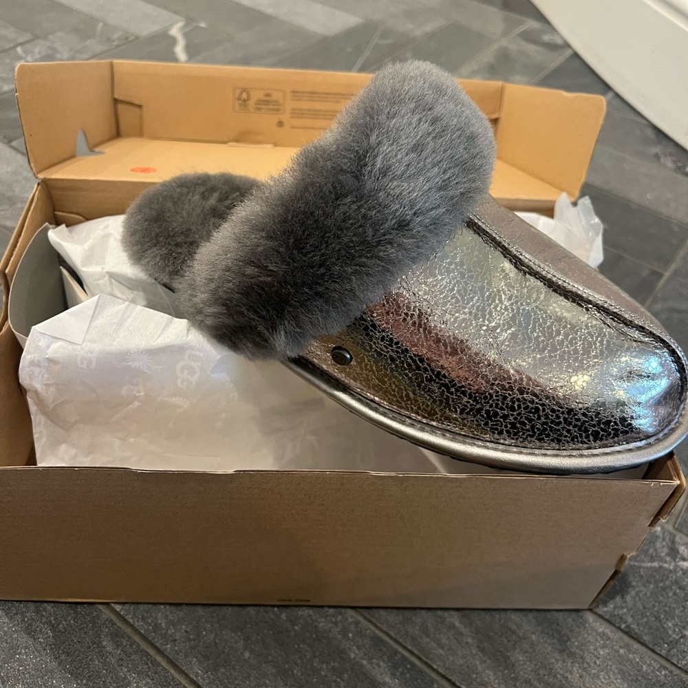 Brand new in box limited edition metallic Uggs